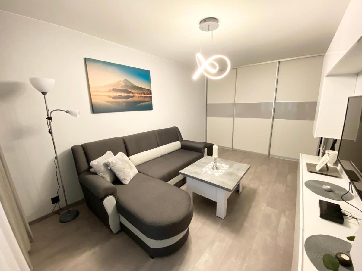 Studio Flat In Panevėžys Buitenkant foto